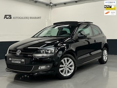 Volkswagen Polo - 1.2 Easyline Pano/Carplay/Climate/Cruise