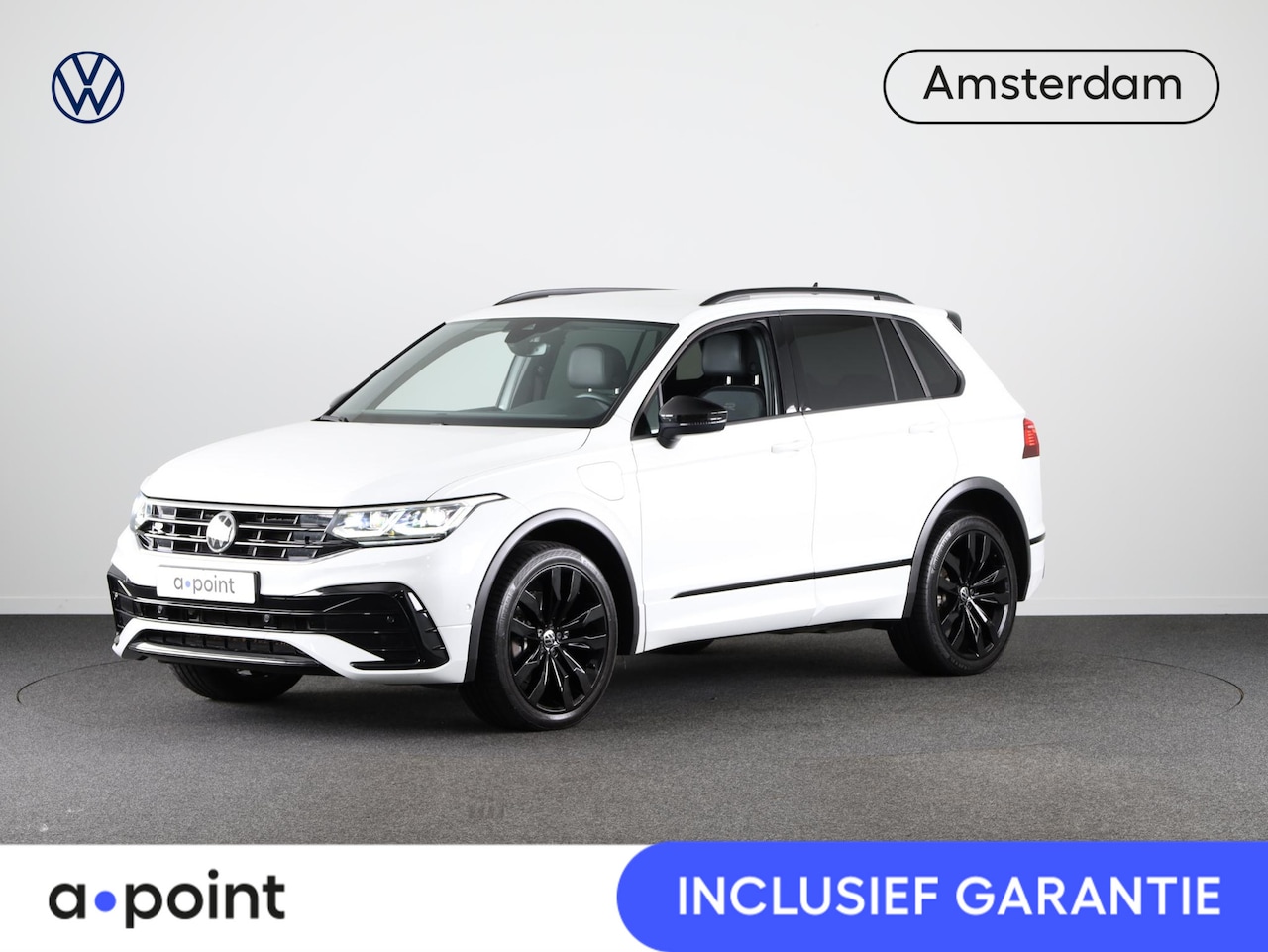 Volkswagen Tiguan - 1.4 TSI eHybrid R-Line Business+ 245 pk Automaat (DSG) | Navigatie | Parkeersensoren (Park - AutoWereld.nl