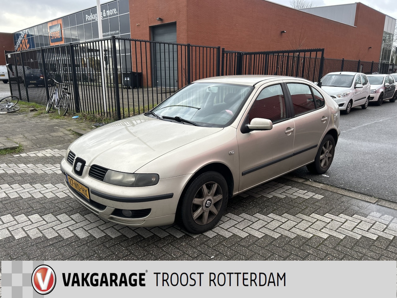 Seat Leon - 1.6-16V Stella | Inruilkoopje | Airco | Nederlands geleverd - AutoWereld.nl