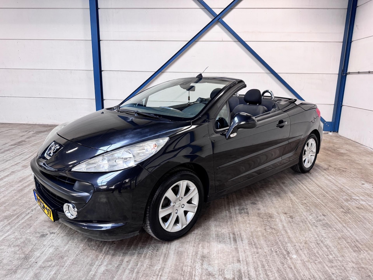 Peugeot 207 CC - 1.6 VTi Airco - AutoWereld.nl