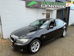 BMW 3-serie - 316i Black Line YOUNGTIMER NAVI AIRCOGROOT SCHERM CARPLAY