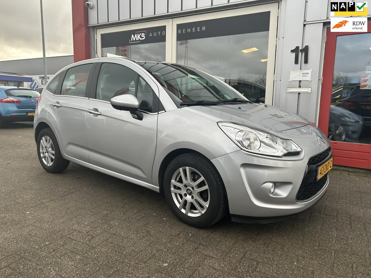 Citroën C3 - 1.2 VTi Coll. Light Airco/ECC/PDC/65KM - AutoWereld.nl