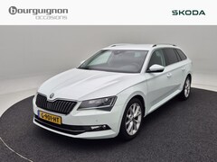 Skoda Superb Combi - 1.8 TSi 180 Pk Style | Trekhaak | Stoelverwarming | Elektrische Stoelen | Cruise Control |