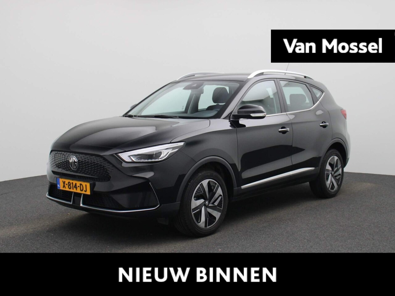 MG ZS - EV Standard Range Comfort 50 kWh WLTP 320KM | Navigatie | ACC | Cam | 17"LMV | Navigatie | - AutoWereld.nl