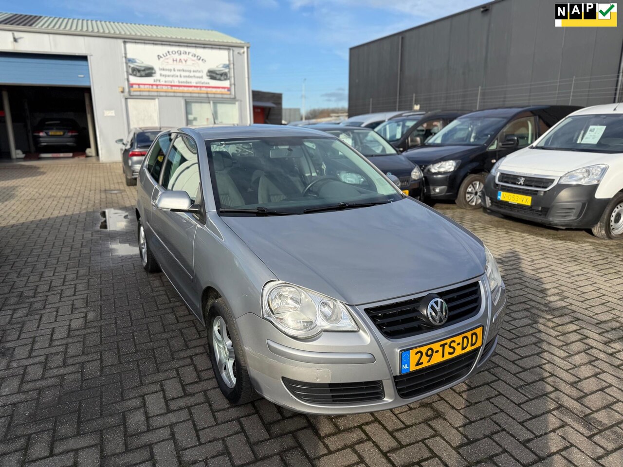 Volkswagen Polo - 1.2 Optive 1.2 Optive - AutoWereld.nl