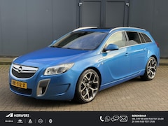 Opel Insignia Sports Tourer - 2.8 T OPC 4x4 325 PK / Recaro sportstoelen / Afneembare trekhaak ( 1700 kg trekgewicht) /