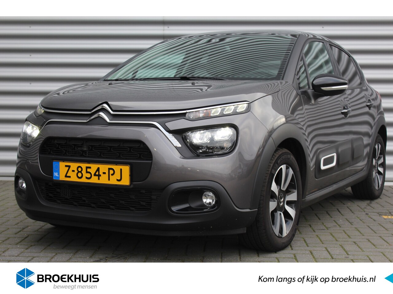 Citroën C3 - 1.2 PURETECH 110PK MAX AUTOMAAT / NAVI / LEDER / CLIMA / LED / PDC / 16" LMV / CAMERA / KE - AutoWereld.nl