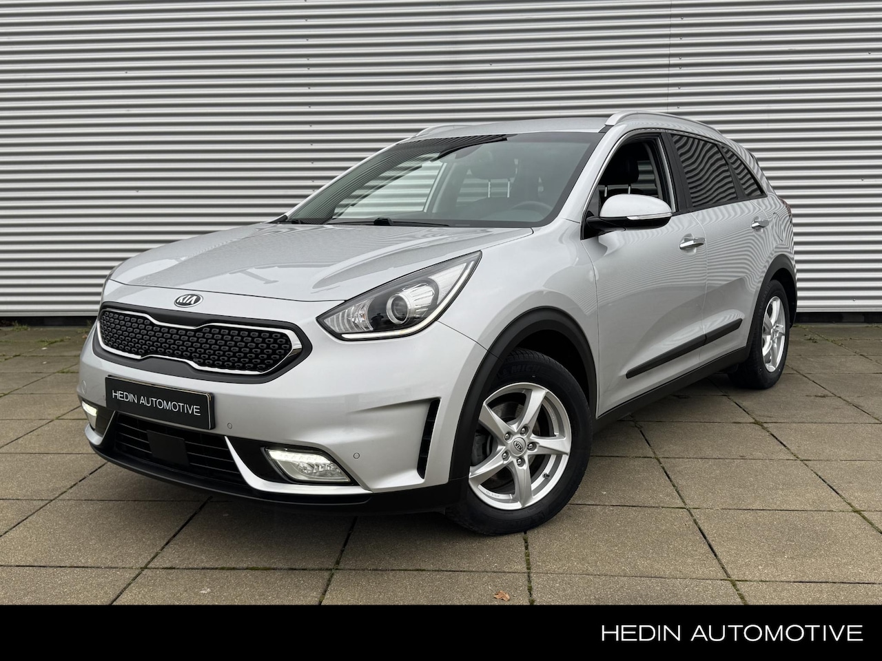 Kia Niro - 1.6 GDi Hybrid DynamicLine | Apple CarPlay | Cruise control | Climate control | Achteruitr - AutoWereld.nl