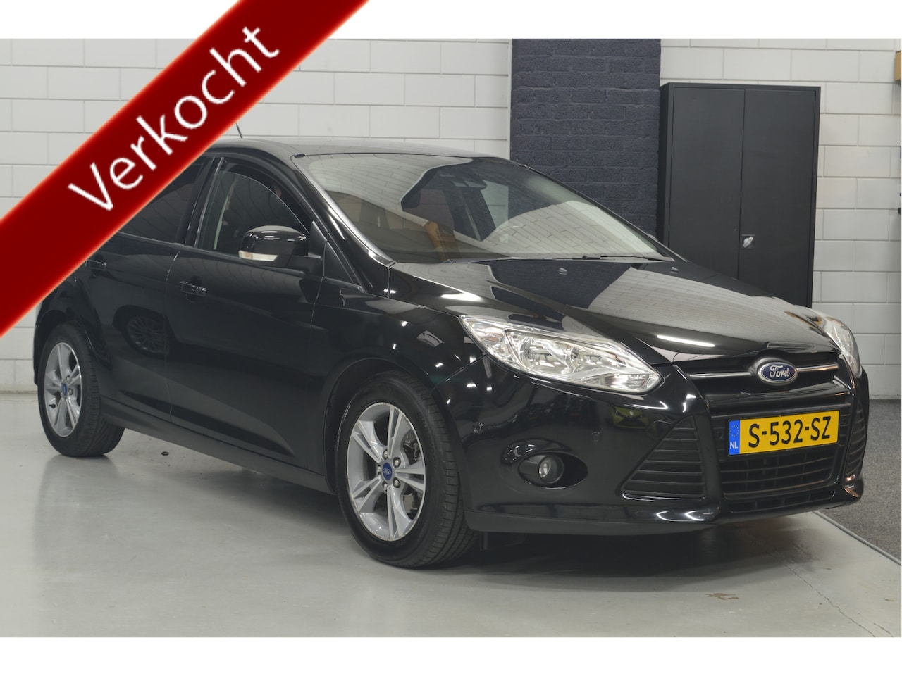 Ford Focus - 1.0 EcoBoost Edition Plus // 143.000 km // AIRCO // CRUISE // CARPLAY // PDC v&a /// - AutoWereld.nl