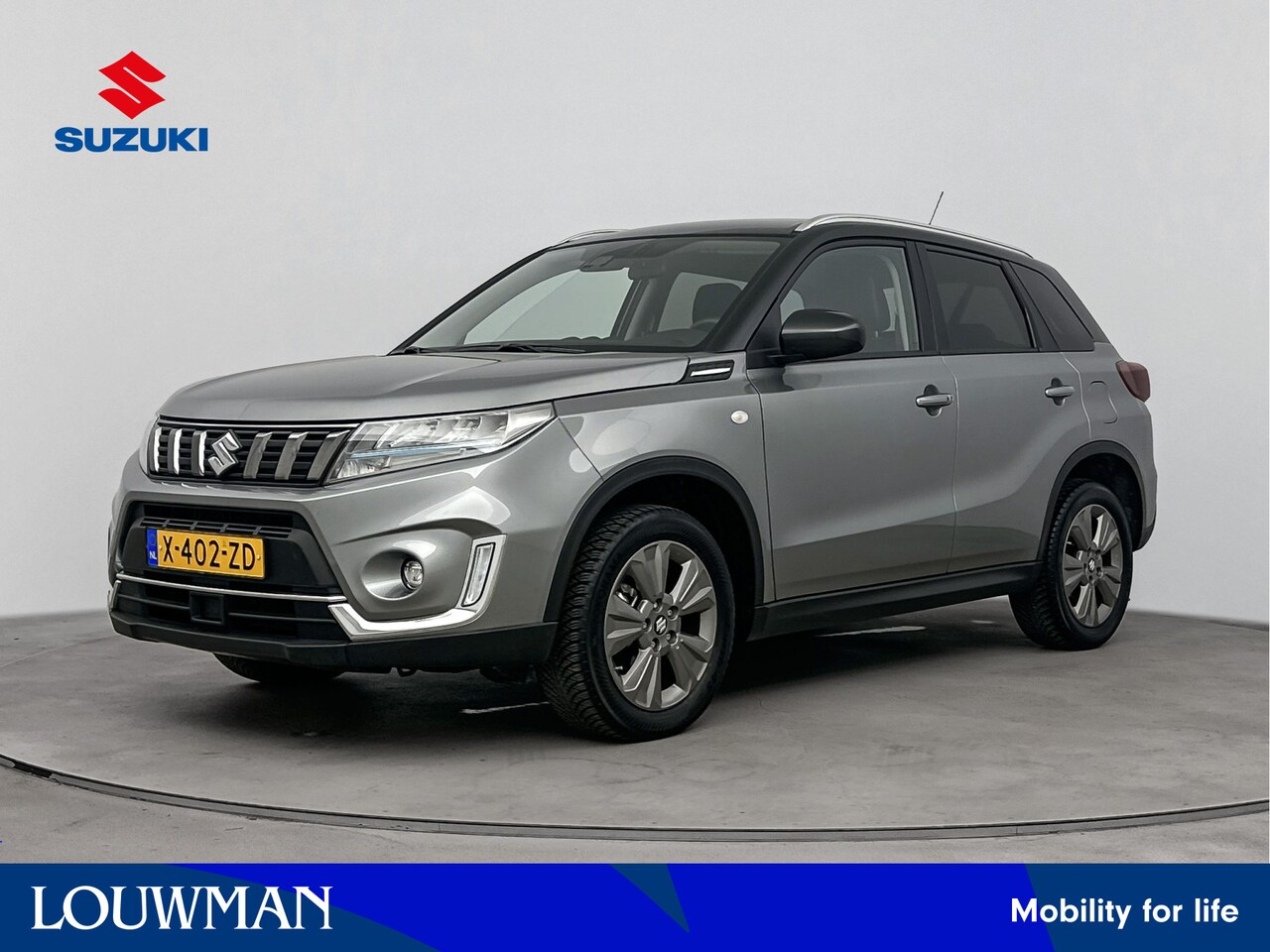 Suzuki Vitara - 1.5 Hybrid Select | Voorstoelen verwarmd | Lichtmetalen velgen | Mistlampen | Metaallak | - AutoWereld.nl