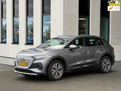 Audi Q4 e-tron - 35 Launch edition Advanced 55 kWh, 1e eigenaar, 33000 km, warmtepomp, nl auto met national