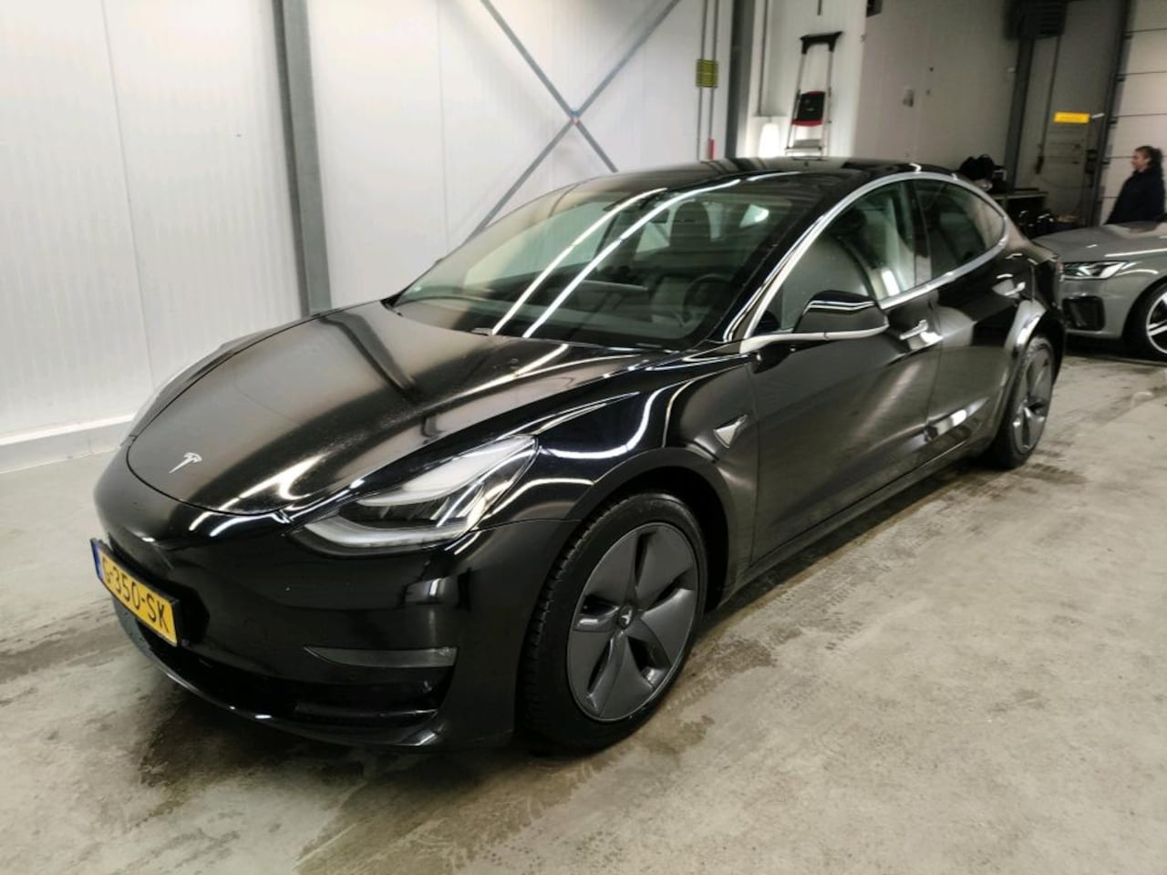 Tesla Model 3 - Long-Range AWD 351pk 75 kWh [ AUTOPILOT+620KM WLTP+PREMIUM AUDIO ] - AutoWereld.nl