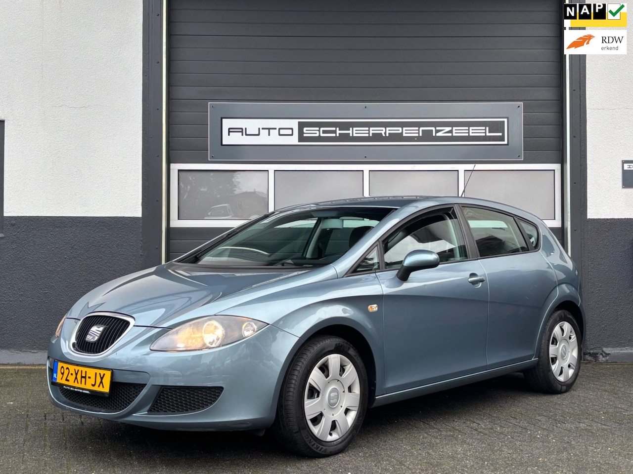 Seat Leon - 1.6 Reference / AIRCO / ELEK PAKKET / TREKHAAK / NL AUTO / - AutoWereld.nl