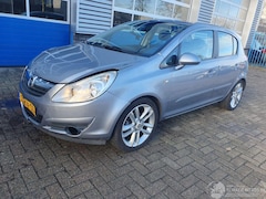 Opel Corsa - 1.4-16V Cosmo