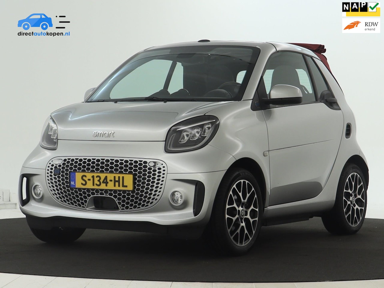 Smart Fortwo cabrio - EQ Comfort PLUS 18 kWh Half-leder | PANO | Camera - AutoWereld.nl