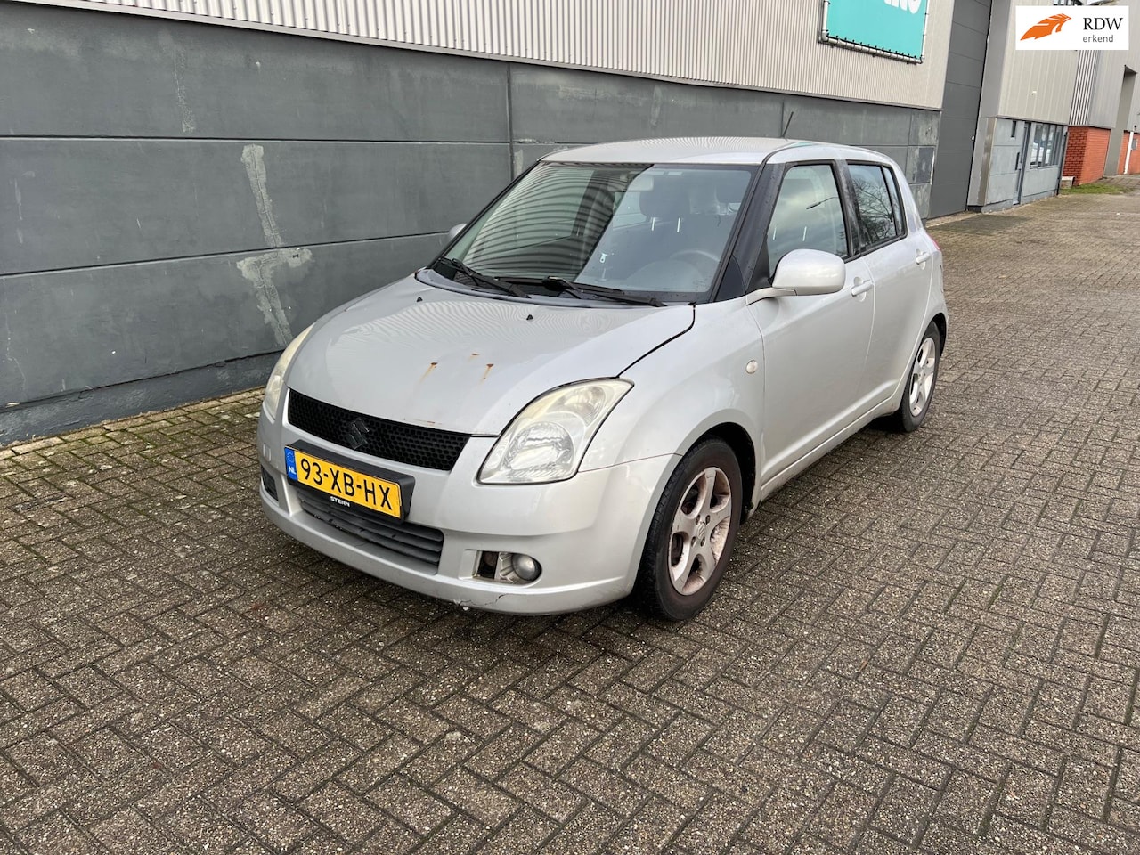 Suzuki Swift - 1.3 Shogun 1.3 Shogun - AutoWereld.nl