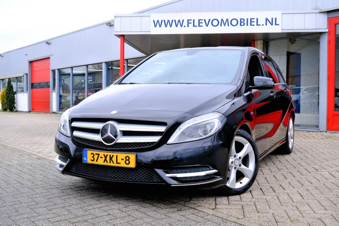 Mercedes-Benz B-klasse - 200 156pk Ambition Xenon|Half Leder|Airco|LMV - AutoWereld.nl