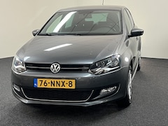 Volkswagen Polo - 1.2 TSI Highline Automaat / LM Velgen / Airco / Privacy Glass