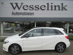 Mercedes-Benz B-klasse - 180 Autom./Panoramadak/Night