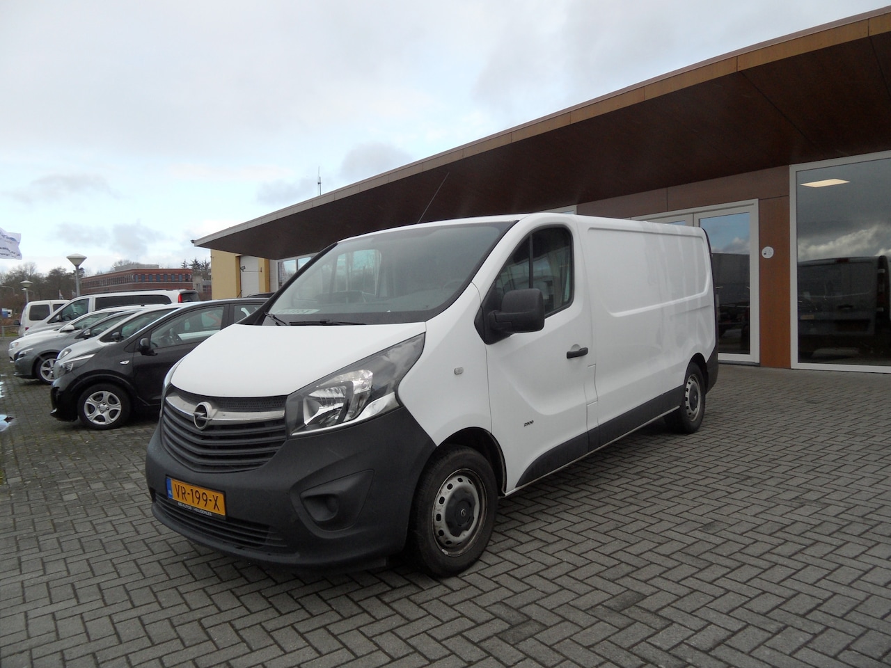 Opel Vivaro - 1.6 CDTI L2H1 Edition EcoFlex 1.6 CDTI L2H1 Edition EcoFlex - AutoWereld.nl