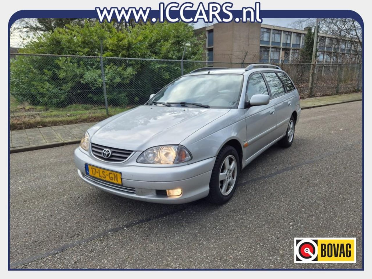 Toyota Avensis - 1.6 VVTI LINEA TERRA 2003 - Airco. - AutoWereld.nl