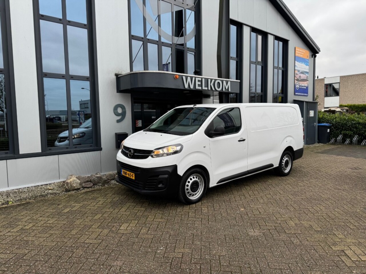 Opel Vivaro - 2.0 CDTI L3 EXTRA LANG 122PK Airco, Schuifdeur, Cruisecntrl, PDC - AutoWereld.nl