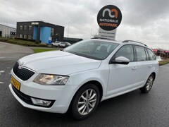 Skoda Octavia Combi - 2015 * 1.6 TDI Greentech *NAVI * APK * TOP CAR