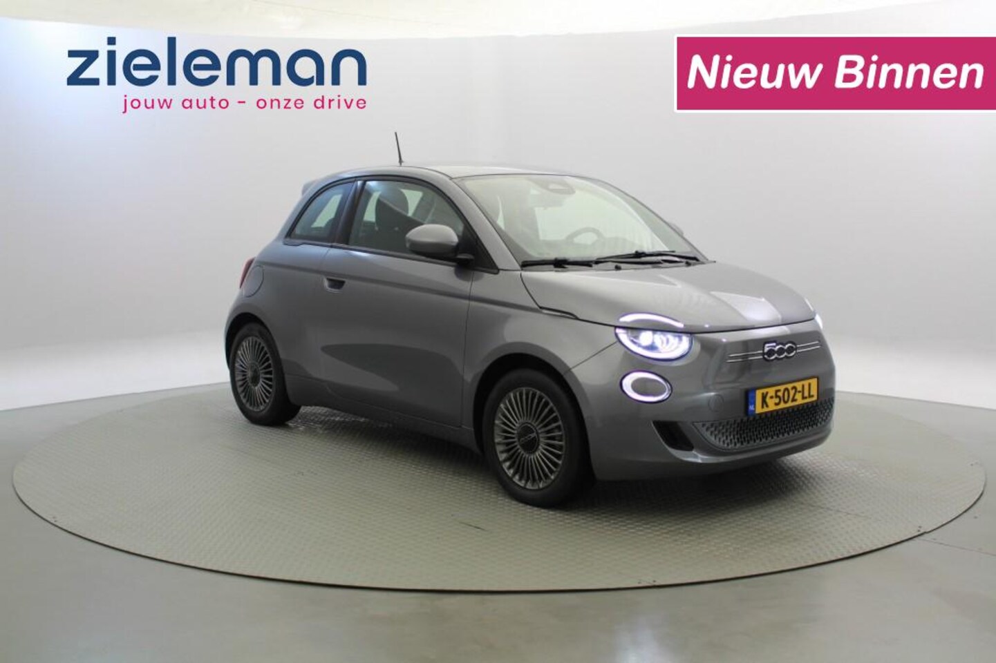 Fiat 500e - Icon 42 kWh - Carplay, Camera, Xenon - AutoWereld.nl