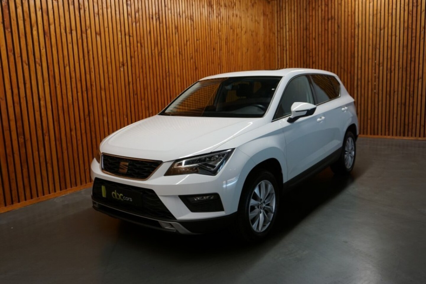 Seat Ateca - 1.5 TSI 150 PK DSG STYLE/ NAVI/ PANODAK - AutoWereld.nl