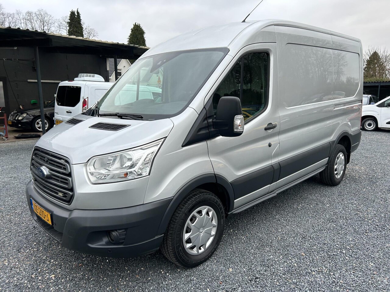 Ford Transit - 350 2.0 TDCI L2H2 Trend 350 2.0 TDCI L2H2 Trend - AutoWereld.nl