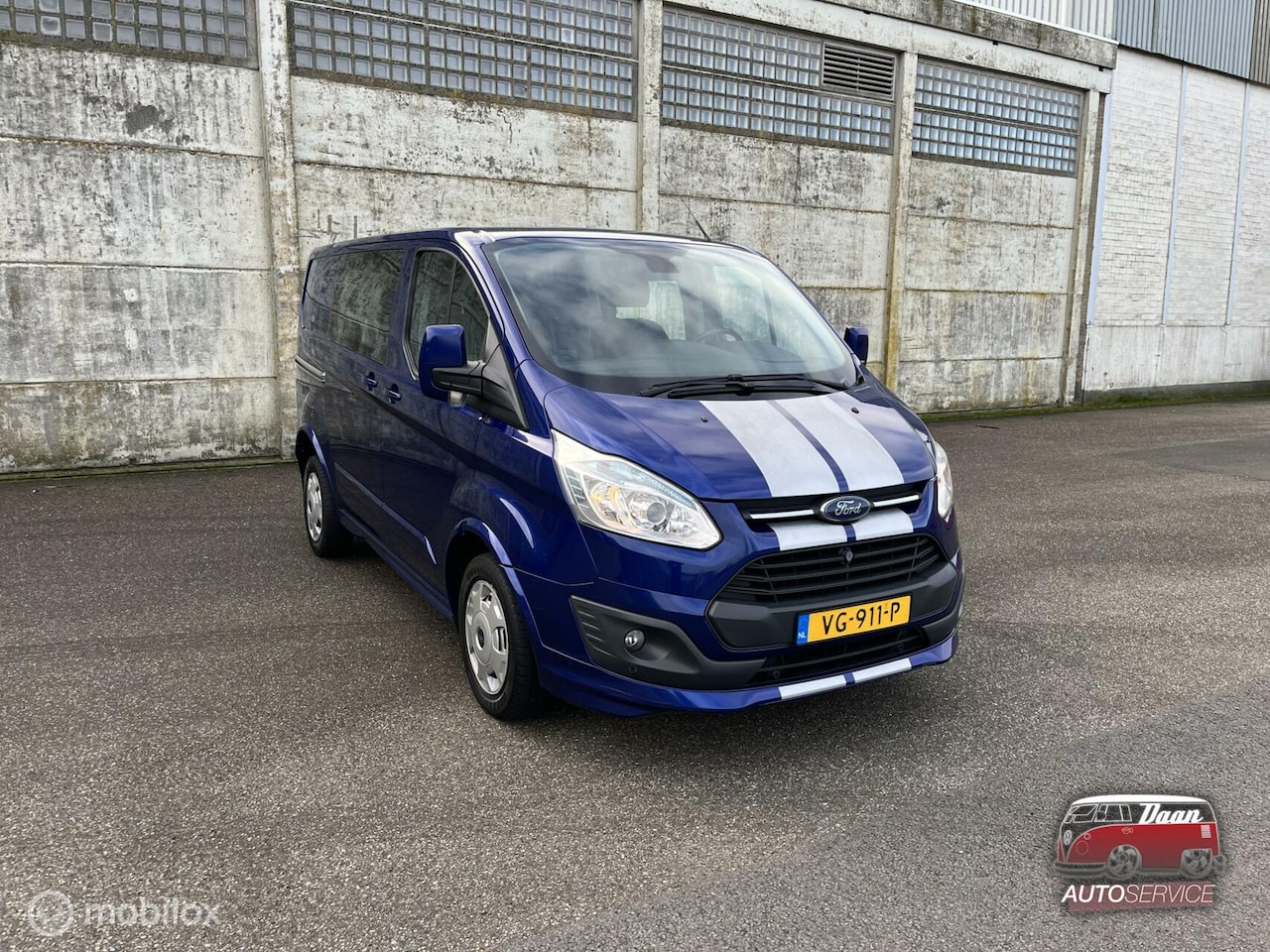 Ford Transit Custom - 330 2.2 TDCI L2H1 Trend DC 330 2.2 TDCI L2H1 Trend DC Trekhaak - AutoWereld.nl