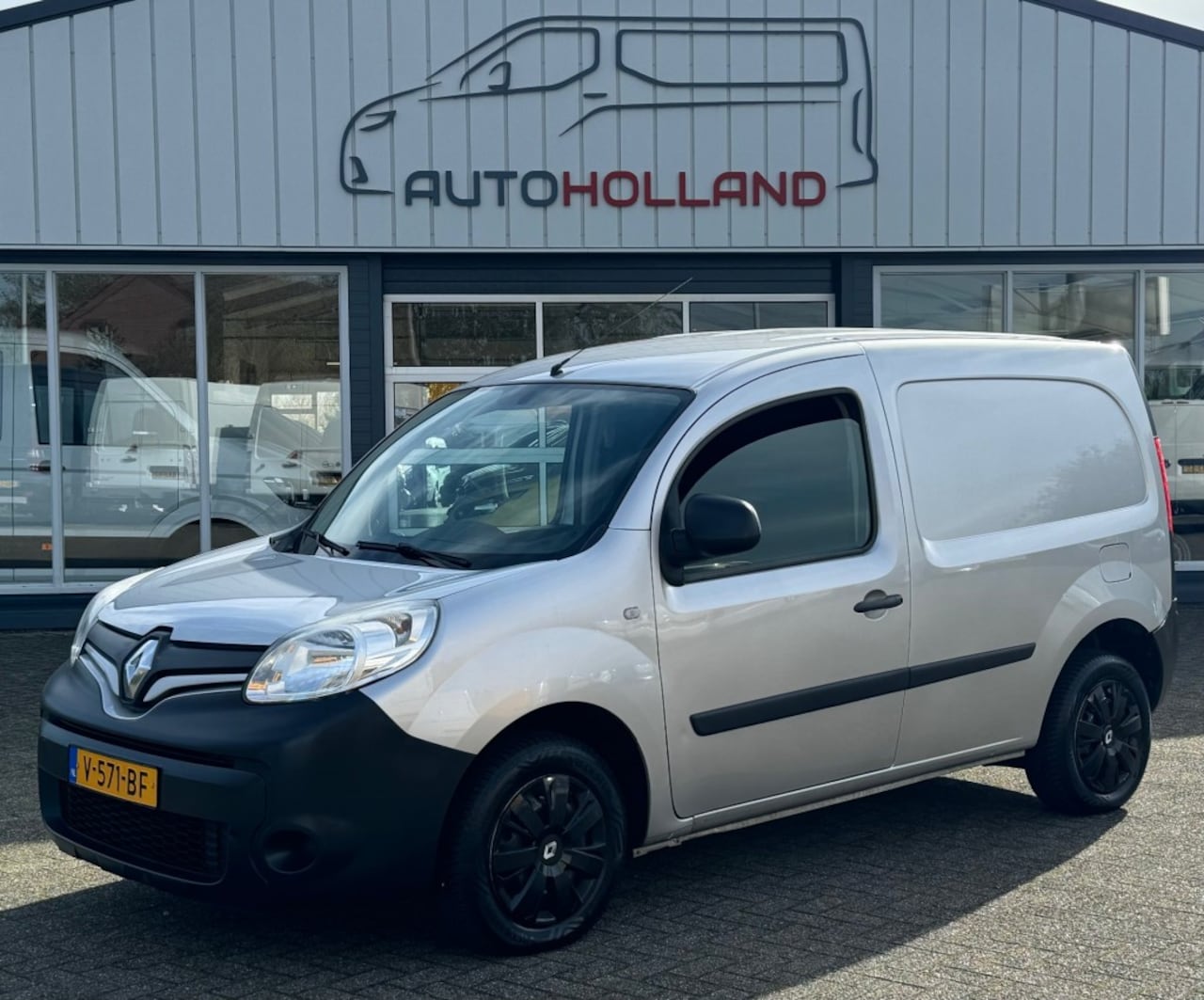 Renault Kangoo - 1.5 DCI 66KW 90PK EURO 6 NAVIGATIE/ SCHUIFDEUR/ CRUISE CONTROL - AutoWereld.nl