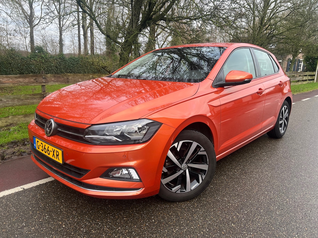 Volkswagen Polo - 1.0 TSI Automaat Highline PDC Navi - AutoWereld.nl