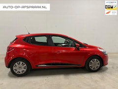 Renault Clio - 1.2 16V 5drs. Navigatie Airco Cruise Control NAP