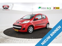 Peugeot 107 - 1.0-12V Urban Move 5 Deurs, Centr. Vergr. Airco