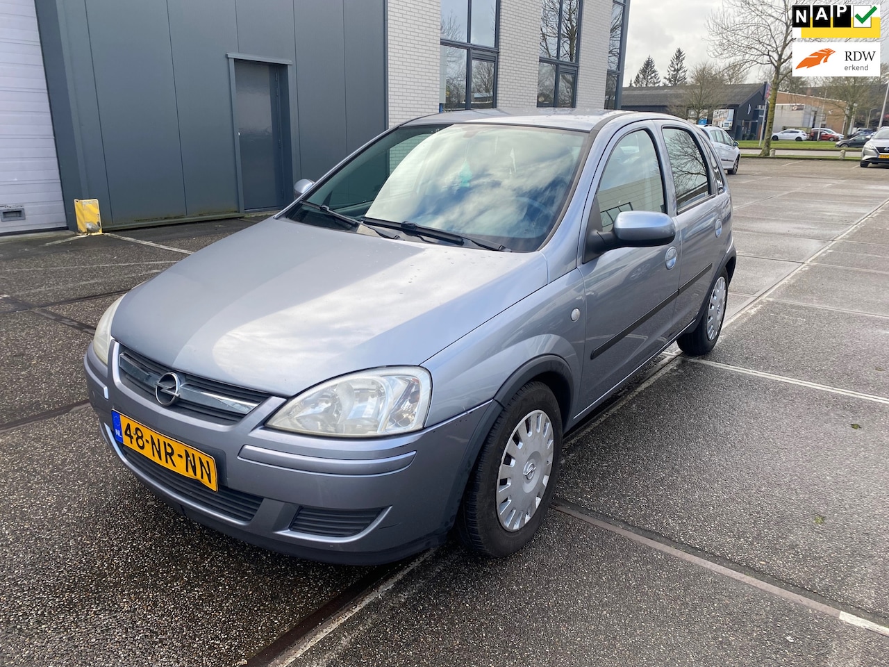 Opel Corsa - 1.4-16V Enjoy 1 JAAR APK/AIRCO/NAP/5DRS/INRUIL AUTO /ZEER NETTE AUTO!!!! - AutoWereld.nl