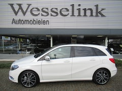 Mercedes-Benz B-klasse - 180 Ambition/Panoramadak