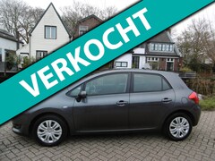 Toyota Auris - 1.6-16V Sol 124pk 5-deurs Clima Cruise Trekhaak 1300kg