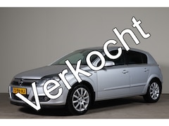 Opel Astra - 1.6 Cosmo NL-Auto Airco I Cruise