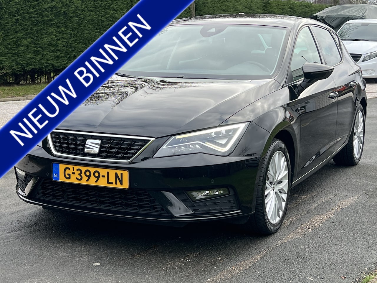 Seat Leon - 1.0 EcoTSI Style Business Intense 1.0 EcoTSI Style Business Intense - AutoWereld.nl