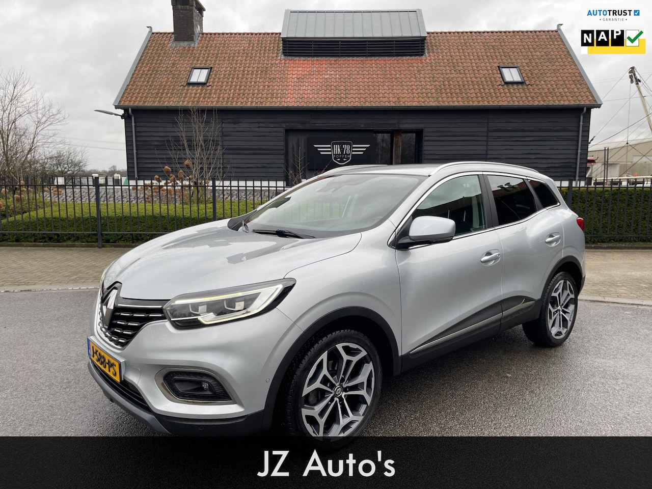 Renault Kadjar - 1.3 TCe AUTOMAAT NAVIGATIE LEER LED/XENON CAMERA - AutoWereld.nl