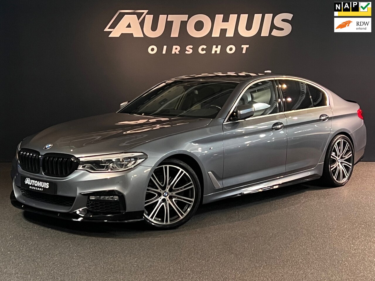 BMW 5-serie - 520d High Executive Edition M Lederen Memory stoelen/ H&K/ Carplay/ Standkachel/ 20" - AutoWereld.nl