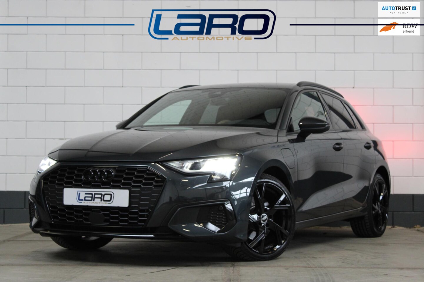 Audi A3 Sportback - 40 TFSI e Advanced S-Line | LED Keyless Sfeer Stoelverw. Fabrieksgarantie 2026 - AutoWereld.nl