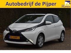 Toyota Aygo - 1.0 VVT-i x-play | Open dak | Camera | Keyless | Climate Contol | Bluetooth | LM-Velgen |