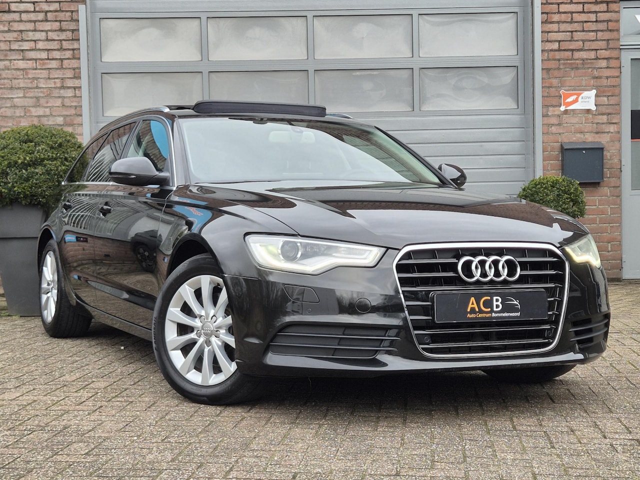 Audi A6 Avant - 2.0 TDI / Leder / Sliding roof. INCL VAT - AutoWereld.nl