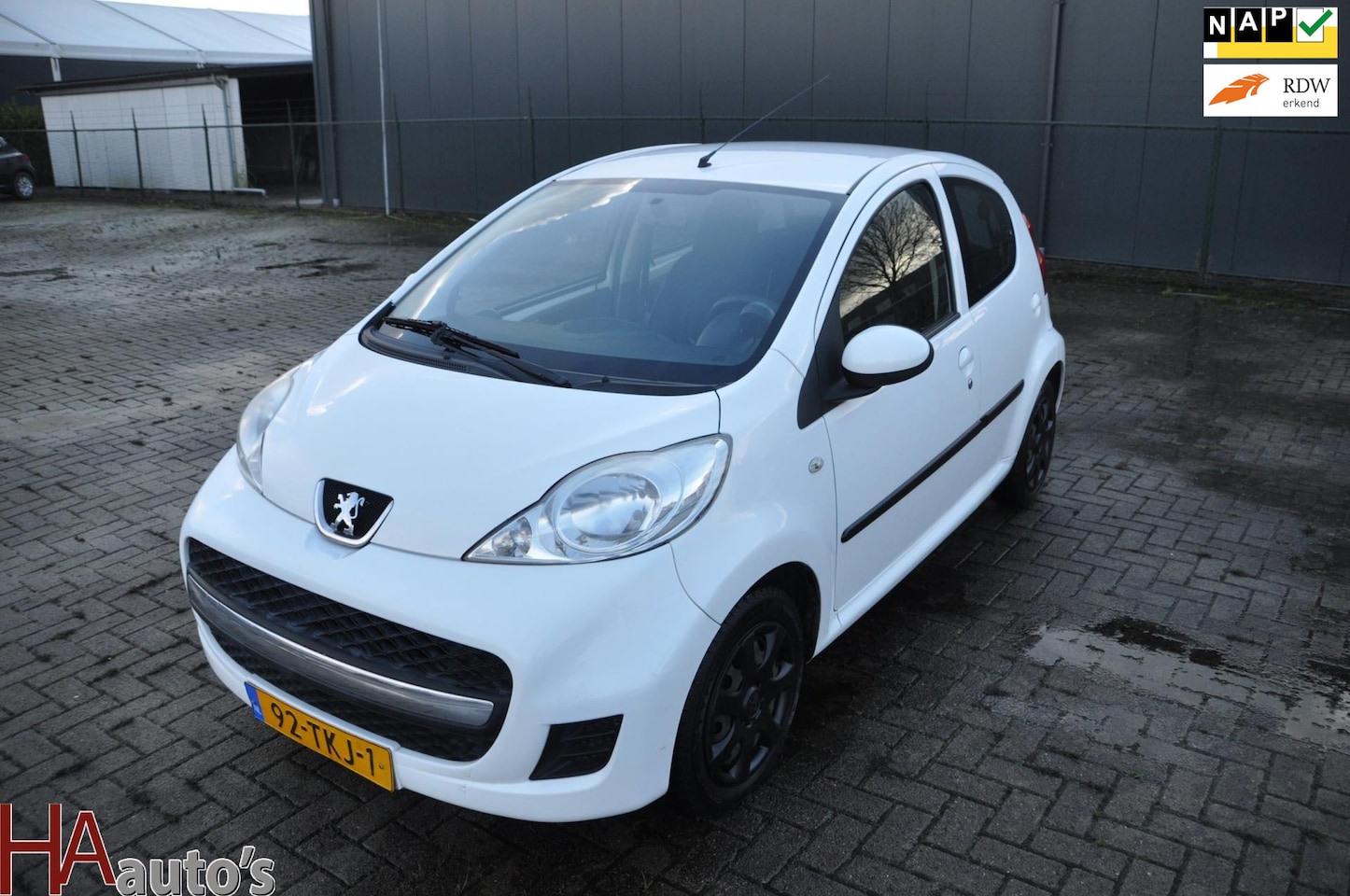 Peugeot 107 - 1.0-12V XS 5-Deurs *AIRCO* - AutoWereld.nl