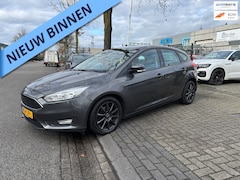 Ford Focus - 1.0 Trend GREY UITVOERING UIT 2016