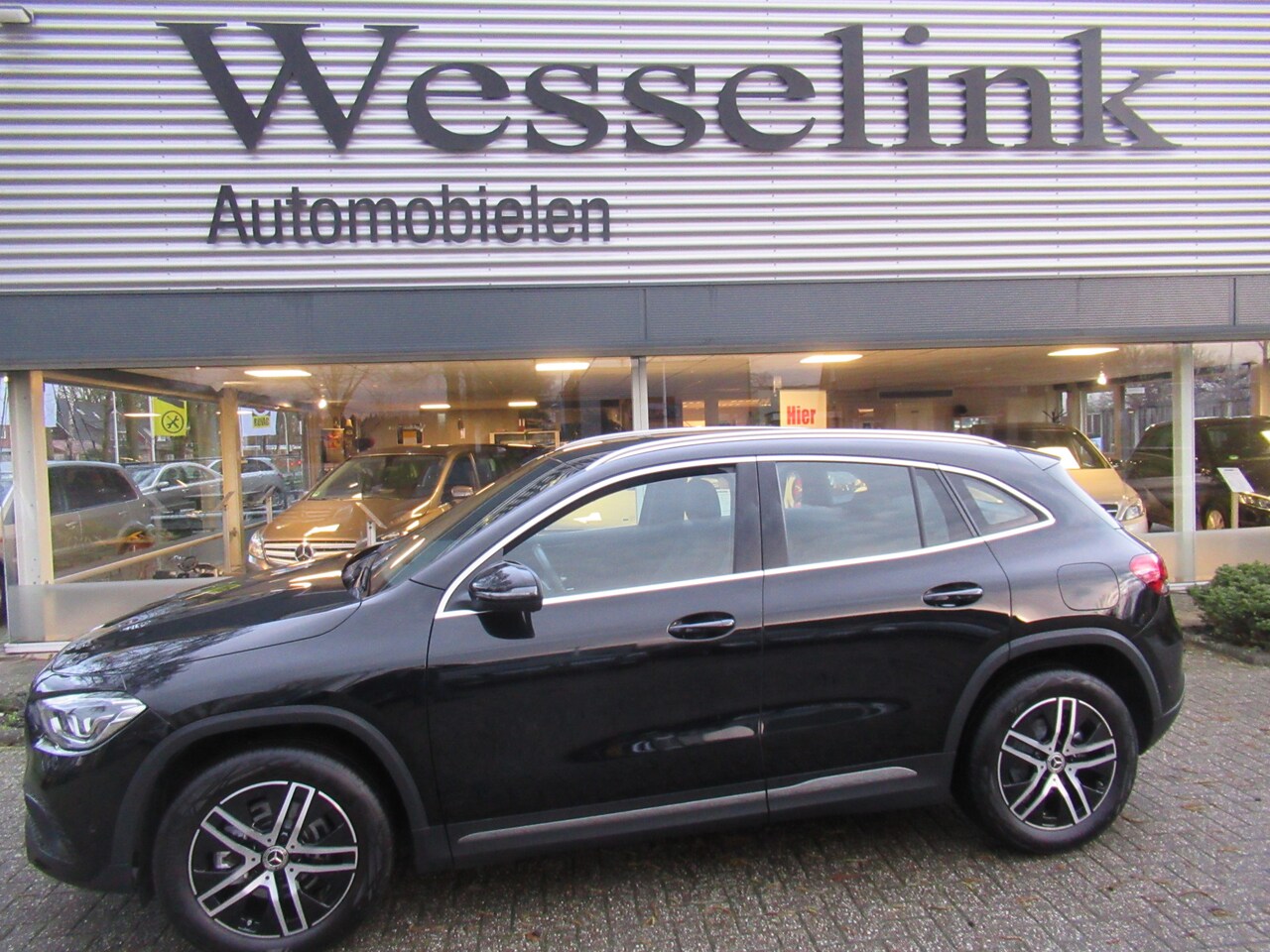 Mercedes-Benz GLA-Klasse - 200 Progressive/Automaat - AutoWereld.nl