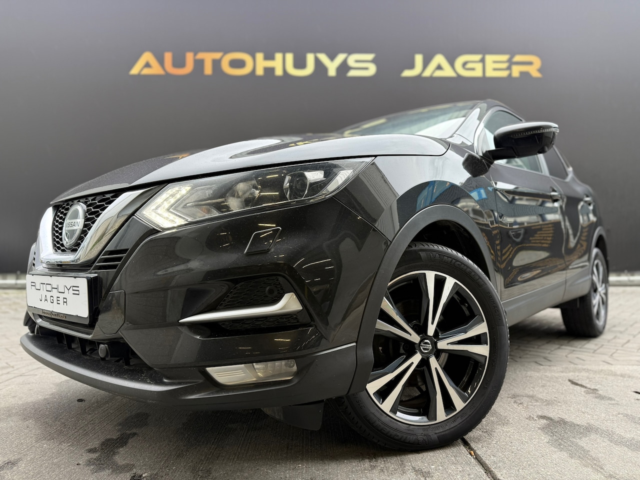 Nissan Qashqai - 1.3 DIG-T Acenta Automaat - AutoWereld.nl