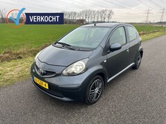 Toyota Aygo - 1.0-12V + AIRCO / NAP